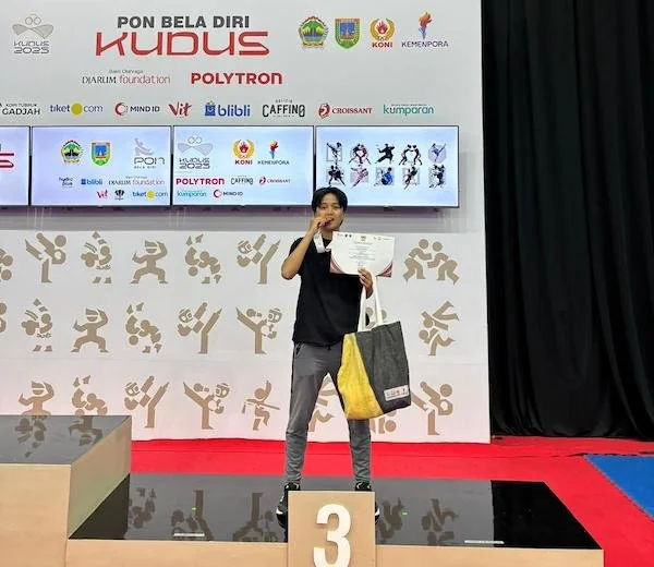 Mahasiswa Fakultas Hukum Universitas Bosowa Kayla Azzahra Ramadhani