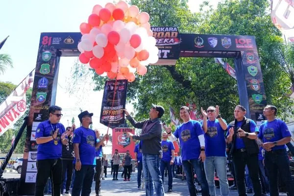 Gubernur Andi Sudirman Lepas 500 Peserta Bhayangkara Off-Road Merdeka Seri V 2026 (Dok: Ist)
