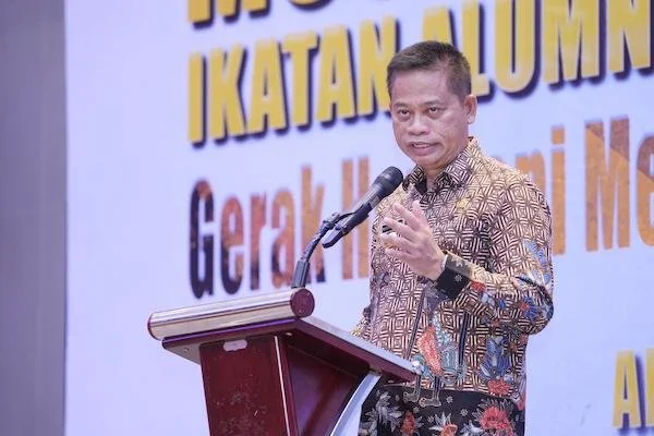 Pj Gubernur Sulsel, Prof Fadjry Djufry di Hotel Four Point (Dok: Ist)