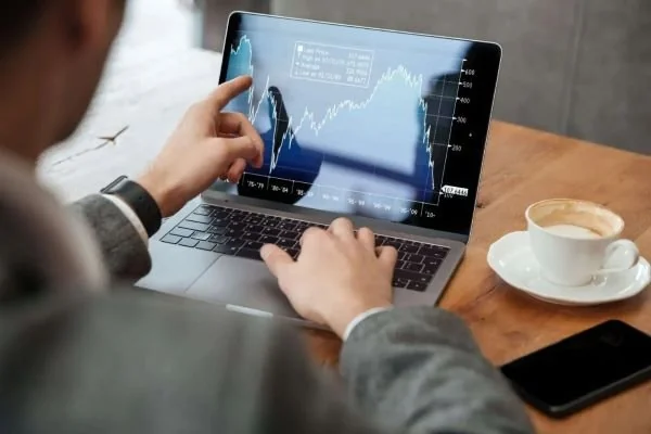 Ilustrasi Trading Forex (Dok : Ist).