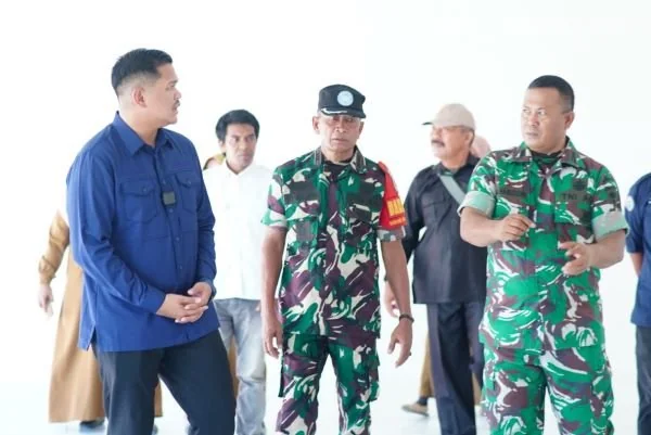 Bupati Bantaeng, M. Fathul Fauzy Nurdin, meninjau lokasi pembangunan Koperasi Desa/Kelurahan Merah Putih (KDKMP). (Dok: Ist)
