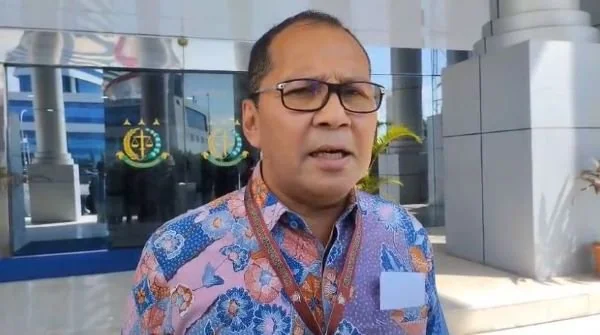 Mantan Wali Kota Makassar, Moh Ramdhan Pomanto saat hadir di Kejati Sulsel (Dok: Ist).