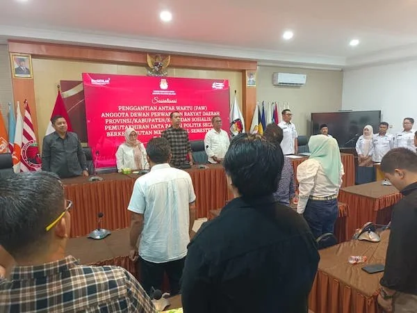 Sosialisasi PAW dan Pemutakhiran Data Partai Politik, (Dok: Sinta KabarMakassar).