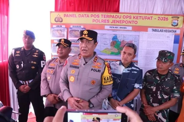 Kapolda Sulsel dan Bupati Jeneponto Cek Kesiapan Posko Mudik 2026. (Dok: Ist)