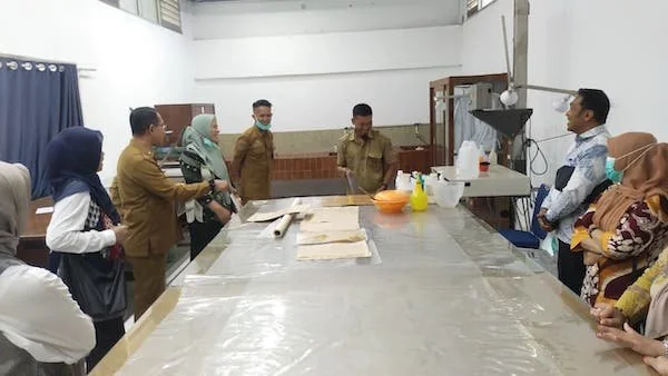 Kunjungan studi tiru Dinas Perpustakaan dan Kearsipan Kabupaten Buton UPT Jasa Kearsipan Dinas Perpustakaan dan Kearsipan Provinsi Sulawesi Selatan (dok. Ist)