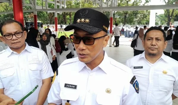 Pj Gubernur Sulsel, Prof Zudan Arif Fakrulloh di Rumah Jabatan Gubernur usai agenda MPLS (Dok: Nofi KabarMakassar).
