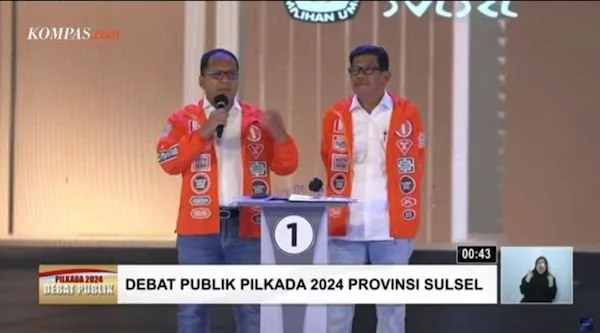 Tangkapan Layaar Danny Pomanto dan Azhar Arsyad.