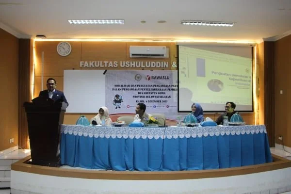 Ketua Komisi II DPR RI, Muhammad Rifqinizamy Karsayuda saat Memberikan Kuliah Umum di Fakultas Ushuluddin UIN Alauddin Makassar (Dok: Ist).