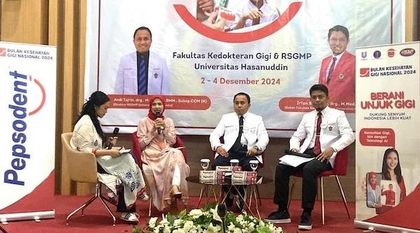 Head of Professional Marketing Personal Care Unilever Indonesia, Ratu Mirah Afifah, Dekan FKG Unhas, Irfan Sugianto dan Direktur RSGMP Unhas, A. Tajrin saat menjadi narasumber pada Talk Show Bulan Kesehatan Gigi Nasional 2024 di RSGMP Unhas (Dok: Nofi Kab