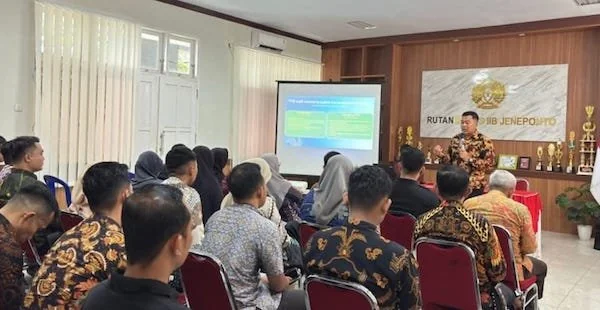 Karutan Jeneponto, Adami Ridwansyah saat menawakan briefing Khusus Kementerian Imigrasi dan Pemasyarakatan RI. (Ist).