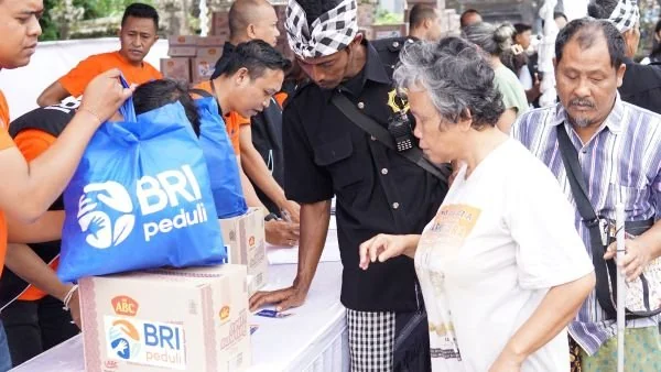 BRI Salurkan Paket Sembako saat Nyepi 2025 (Dok : Ist).