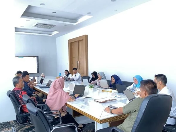 Rapat harmonisasi untuk tiga rancangan Peraturan Daerah (ranperda) Kabupaten Maros (Dok : Ist).