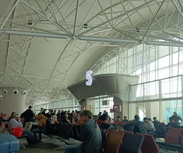 Suasana Bandara Hasanuddin (Dok: Sinta KabarMakassar).