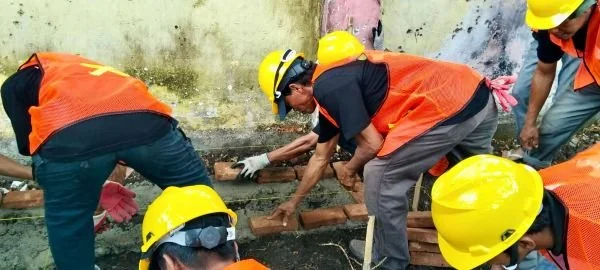 Uji Sertifikasi Tukang Pasang Bata Jenjang 1, yang kembali digelar oleh Dinas Pekerjaan Umum dan Tata Ruang (PUTR) Kabupaten Bulukumba. (Dok: Ist)
