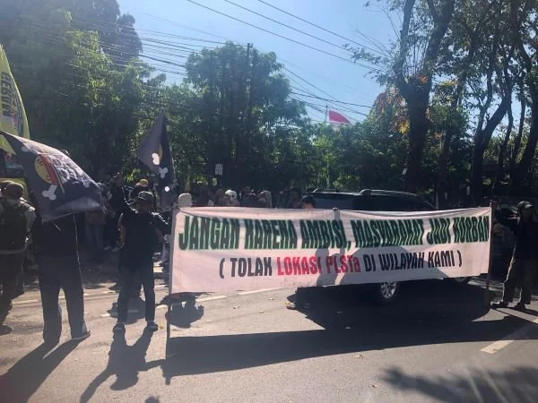 Aksi Warga Tamalanrea Tolak Proyek PLTSa. (Dok: Ist)