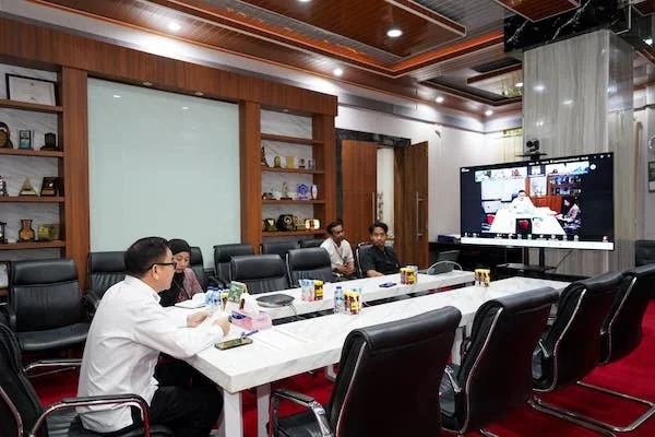 Rapat virtual percepatan pembentukan Koperasi Desa/Kelurahan Merah Putih yang dipimpin oleh Sekretaris Provinsi Sulawesi Selatan Jufri Rahman (Dok: Ist)