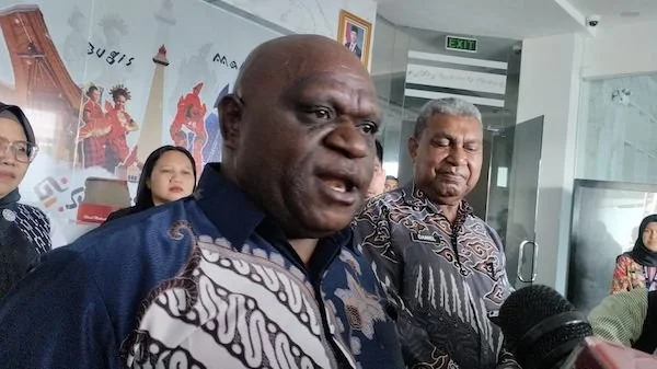 Menteri Hak Asasi Manusia (HAM), Natalius Pigai saat berkunjung di Kanwil Kemenkumham Sulsel (Dok:Ist)