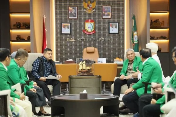 Audiens Wali Kota Makassar Munafri Arifuddin dengan Universitas Muslim Indonesia (UMI), (Dok: Ist).