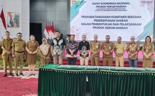 Bapemperda DPRD Sulsel saat menghadiri Rakornas Produk Hukum Daerah yang diselenggarakan di Pendopo Odah Etam, Kantor Gubernur Kalimantan Timur (Dok : Ist).