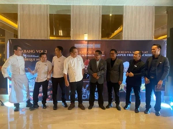 Konferensi pers The Art of Taste Cooking & Barista Edition di Hotel Harper Perintis Makassar (Dok: Nofi KabarMakassar)