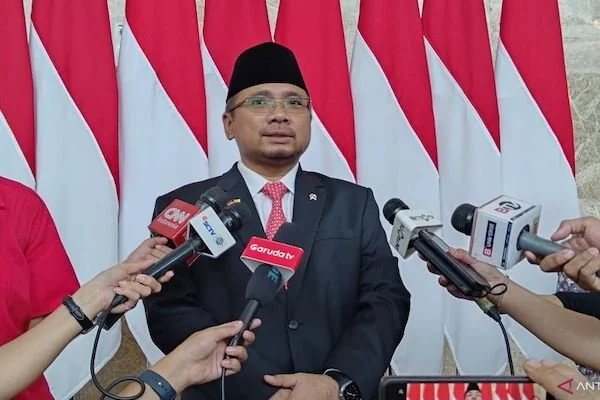 Menteri Agama Republik Indonesia (Menang RI) Yakqut Cholil Qoumas (Azmi Samsul Maarif)