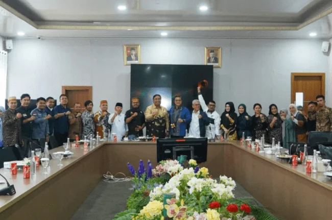 Bupati HAS Chaidir Syam Dampingi Kunker Wakil Ketua Komisi X DPR RI di Maros