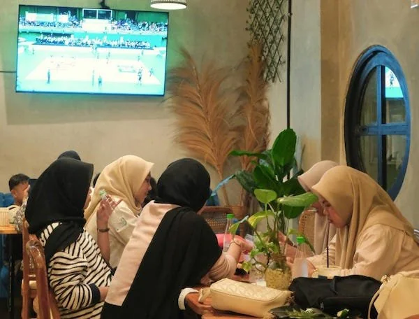 Suasana Cafe Utara Space di Kanal Antang Kota Makassar, (Dok: Ist)