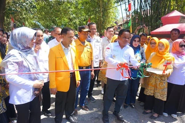Pj Bupati Junaedi Bakri,  resmi meluncurkan spot baru destinasi wisata  Birtaria Kassi. (Foto/ist).