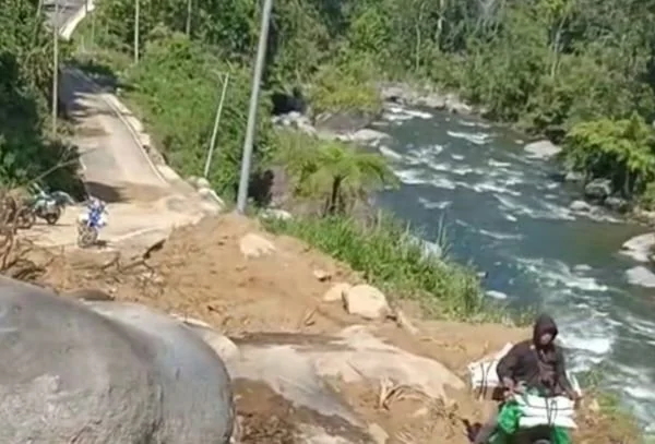 Bencana tanah longsor di Kabupaten Mamasa (dok:ist)