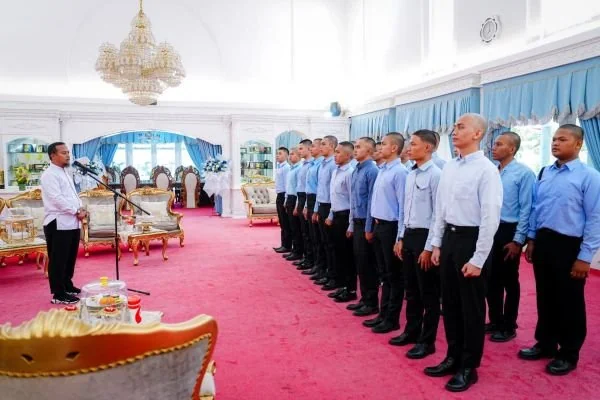 Beasiswa Penerbang Pemprov Sulsel, 20 taruna dilepas Gubernur Andi Sudirman ke PPIC (Dok: Ist)