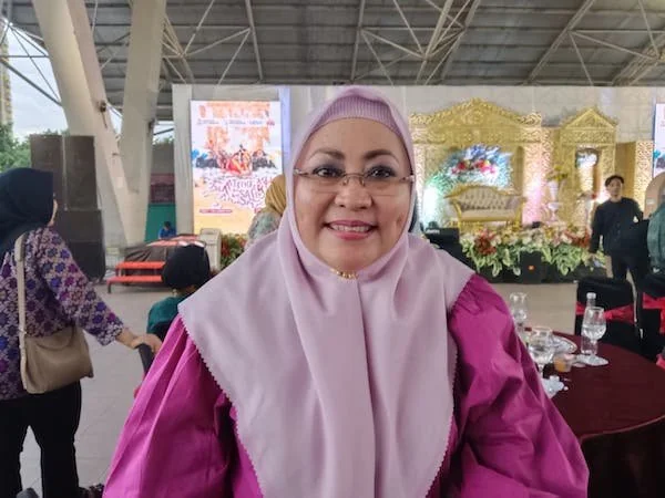 Kepala Dinas Perpustakaan Kota Makassar, Aryati Puspasati Abady, (Dok: Sinta KabarMakassar).