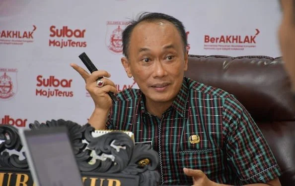 PJ Gubernur Sulbar  Prof. Zudan Arif Fakrulloh