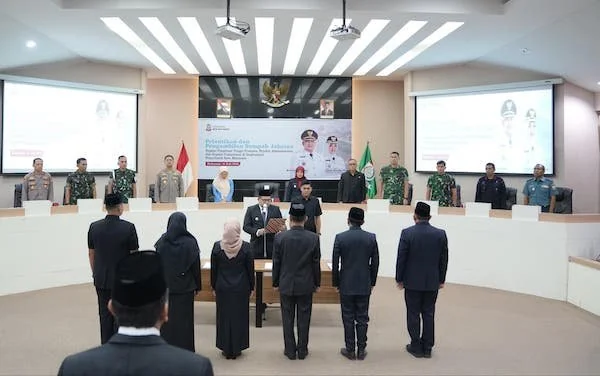 Wali Kota Makassar, Munafri Arifuddin, resmi melantik saat Melantik Pejabat Baru Pemkot Makassar, (Dok: Kabar Makassar).