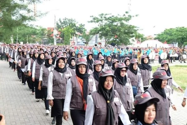 Bawaslu Jeneponto saat melakukan Penerimaan PTPS di Lapangan Parang Passamaturukang (Dok : Ist).