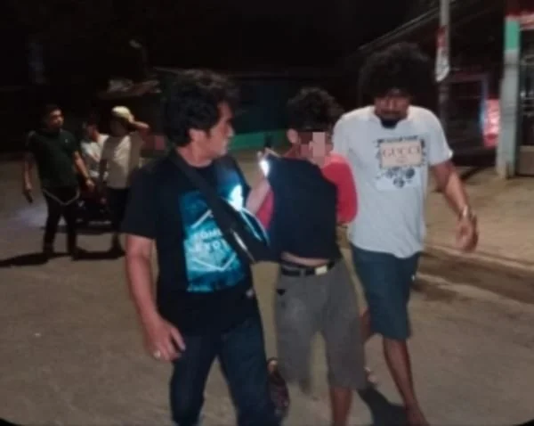 Terduga pelaku penganiayaan saat diamnkan Resmob Polres Sinjai (Dok : Ist).