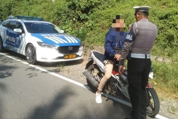 Polresta Mamuju saat menggelar Operasi Zebra Marano (Dok : Ist).
