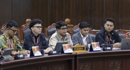 Para Pemohon saat Sidang Perbaikan Perkara Nomor 191/PUU-XXIII/2025 Pengujian Materiil Undang-Undang Nomor 12 Tahun 1980 (Dok: Ist).