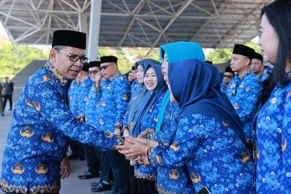Wali Kota Makassar, Moh. Ramdhan Pomanto usai Upacara Hari Kesadaran Nasional di Lapangan Karebosi (Dok : Ist).