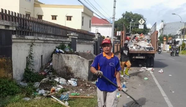 Tumpukan sampah di dalam Kota Mamuju. (Dok: Ist)