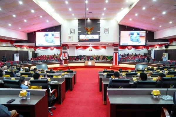 Rapat Paripurna DPRD Sulsel dengan agenda penetapan calon Pimpinan DPRD Provinsi Sulsel (Dok : ist).