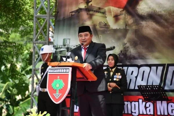 Pj gubernur Sulbar saat perayaan HUT TNI ke-79 di Mamuju, Sulawesi Barat (Dok : Ist).