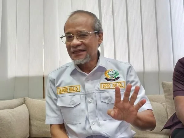 Ketua Komisi D Kadir Halid (Dok: Sinta KabarMakassar).