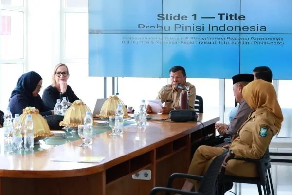 Sosialisasi pengembangan destinasi, peningkatan kualitas layanan pariwisata, dan penguatan daya saing destinasi wisata di Kabupaten Bulukumba (Dok: Ist)