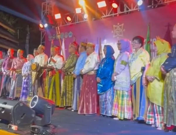 Datu Luwu bersama Pemda se-Luwu Raya. (Dok: Ist)