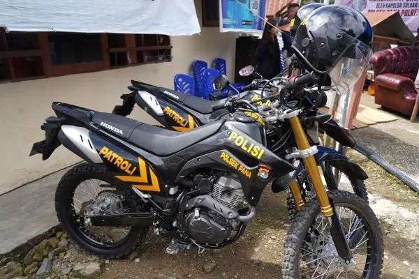 Kendaraan Operasional yang diserahkan Kapolda Sulbar kepada Polsek Pana. (Dok: Ist)