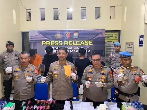 konferensi pers penangkapan pelaku pembusuran di Tamalanrea (Dok: Ist)