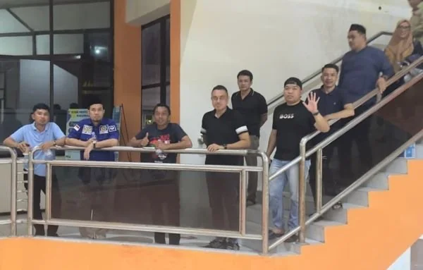 Ketua DPW NasDem Sulsel, Syaharuddin Alrif saat Meninjau Kantor Baru (Dok: Ist).