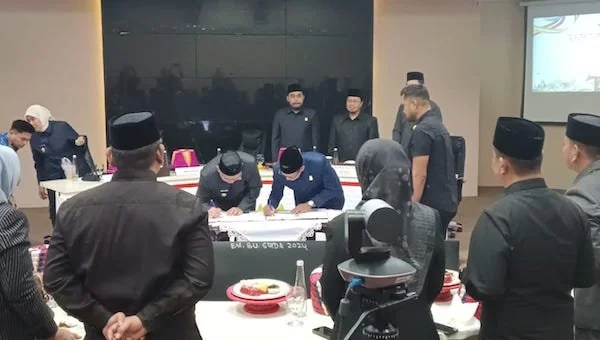Penandatanganan Nota KUA dan PPAS APBD Tahun Anggaran 2026 (Dok: Sinta KabarMakassar).
