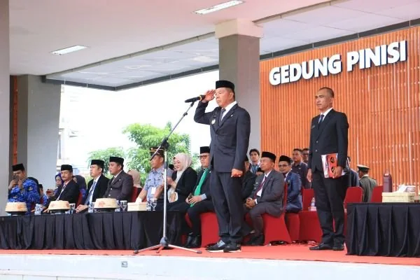 Bupati Bulukumba Andi Muchtar Ali Yusuf saat upacara peringatan hari lahir pancasila (Dok : Ist).
