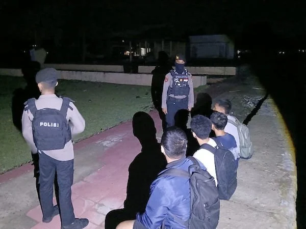 Satuan Samapta Polres Majene saat melakukan patroli (dok:Ist)